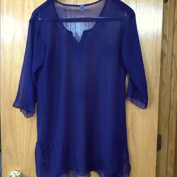 Embroidered tunic top🏖 - Picture 1 of 11